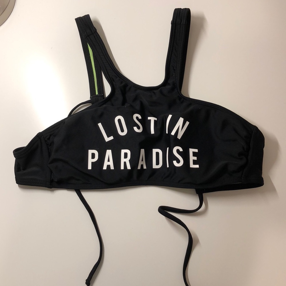 Black printed bikini top